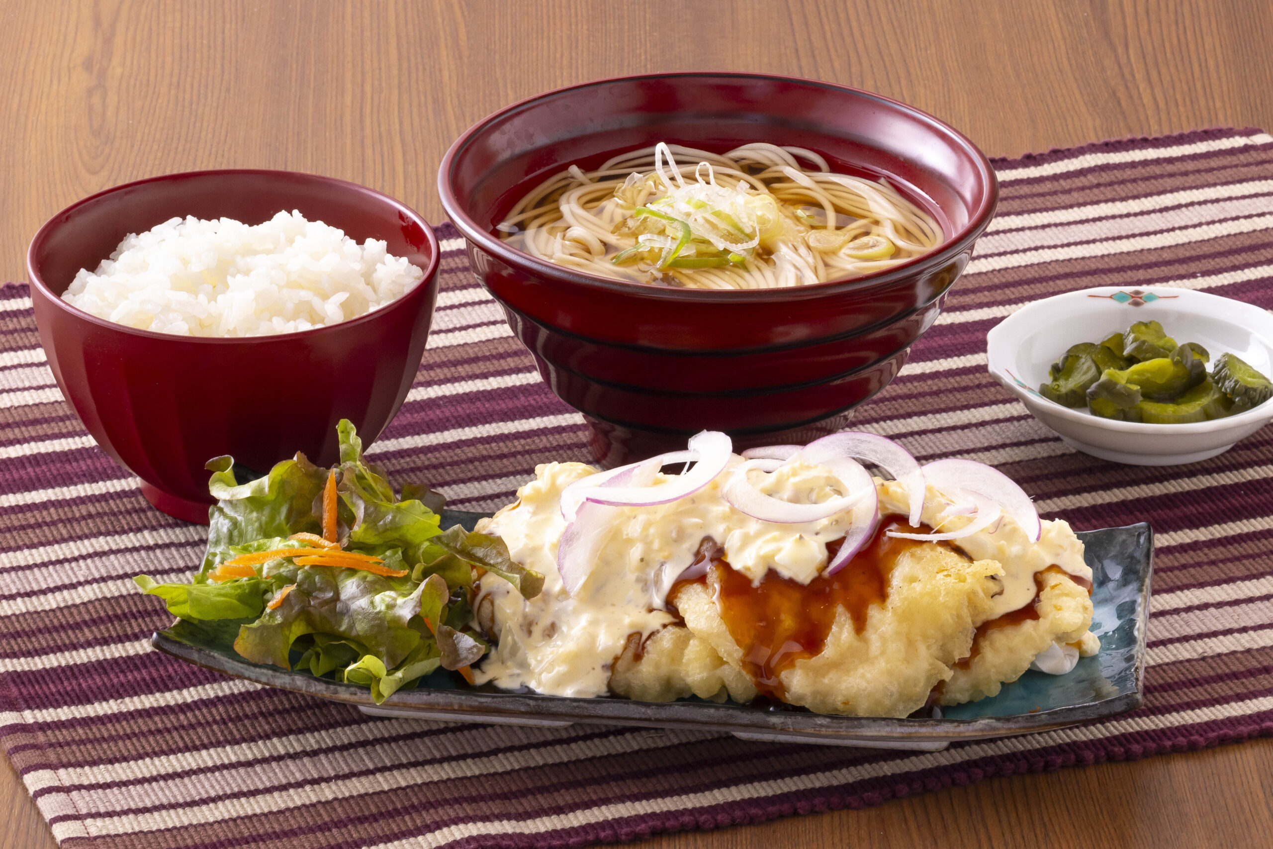 たらふくチキン|花凛